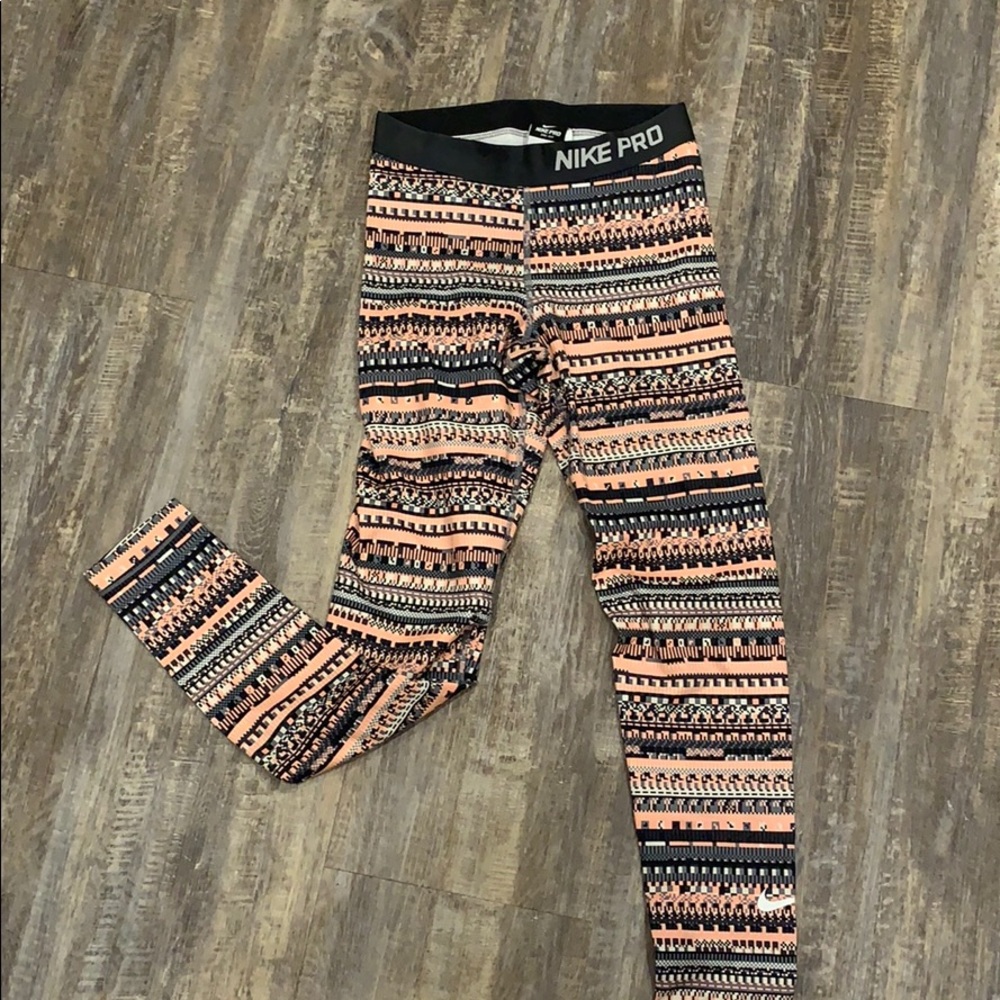 Nike Dri Fit Pro compression tights peach Navajo